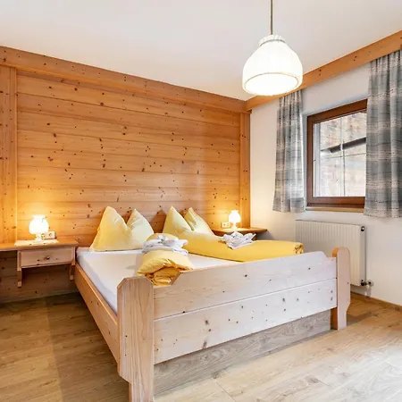 Appartementhaus Zellner Holiday home Alpbach